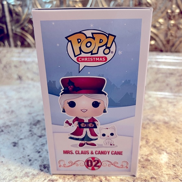 FUNKO POP! Santa & Mrs. Claus Both New In Box - Picture 12 of 16